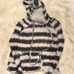 Eyeshadow Black and Gray Striped Hoodie